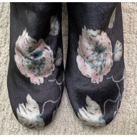 Sam Edelman Circus Black Pink Vikki Velvet Ankle Boots 6.5 Booties - Picture 5 of 9